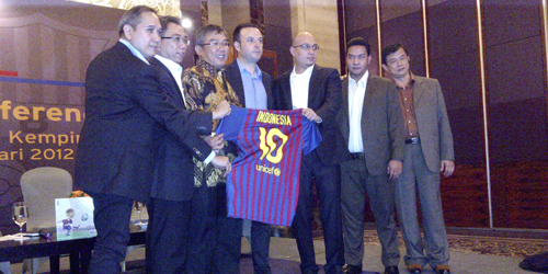 Infogaya Sport Akademi Sepakbola Fcb Escola Indonesia Akan Buka September 2012