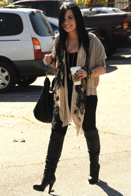 Celebrities Style: Fashion Repo...