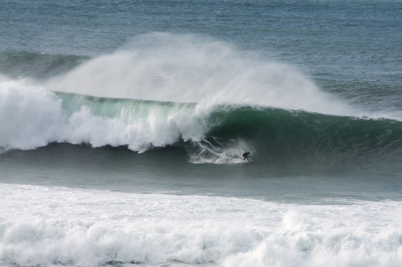 Photobrook Photography Cribbar Newquay goes off, Tow in surfing on