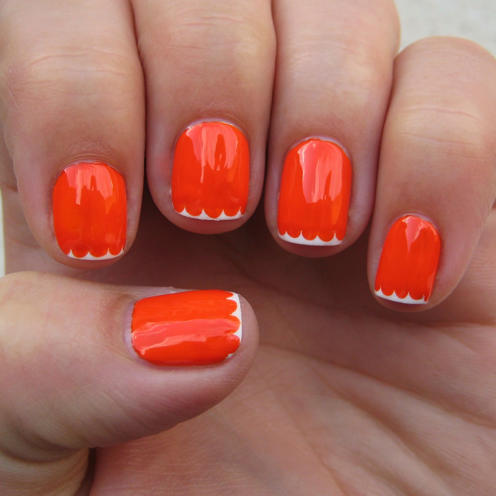 Dahlia Nails Scalloped Edges