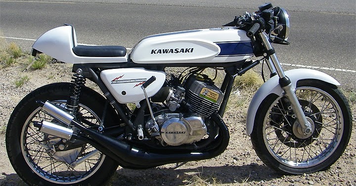 Taming the Kawasaki 500 Triple | Return of the Cafe Racers