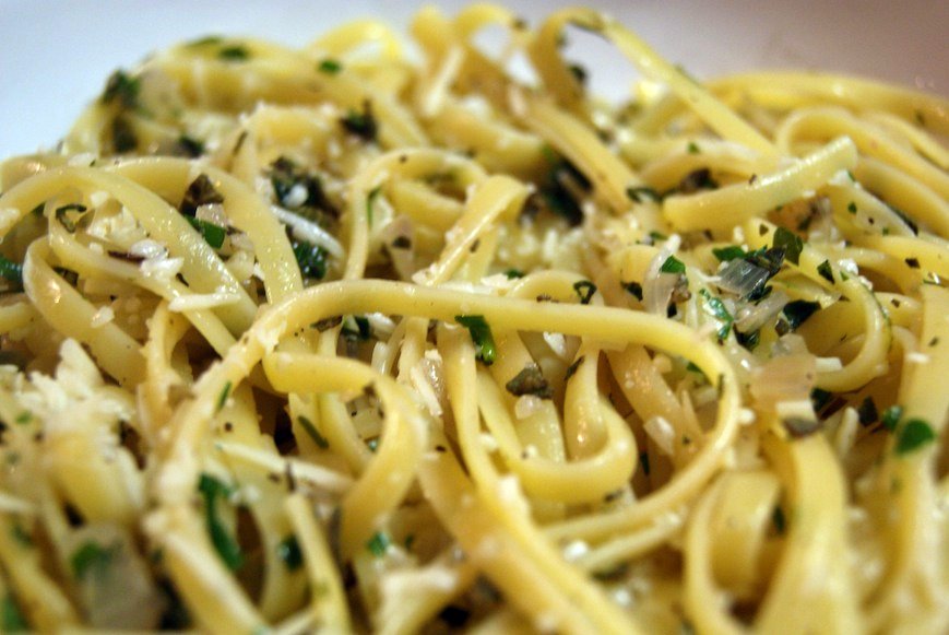 Season With Love Six Herb Linguine