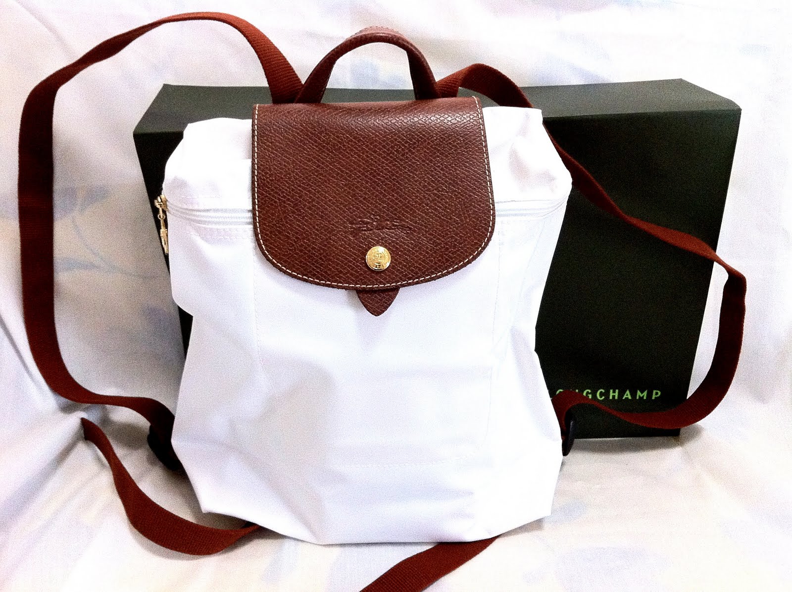 where can you buy longchamp bags