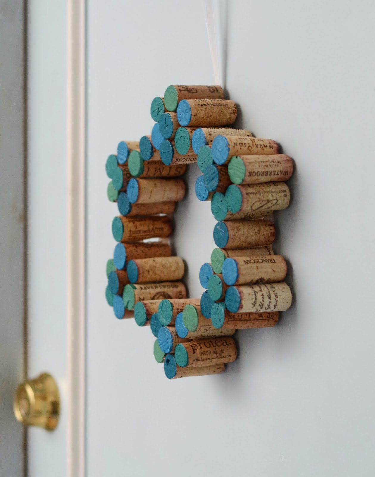 Design Fixation Easy DIY Painted Cork Wreath