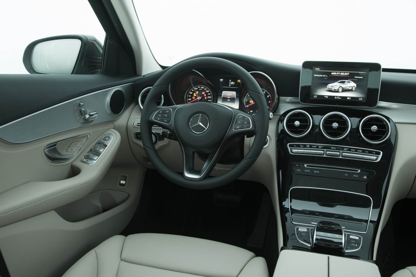 Kết quả hình ảnh cho C200