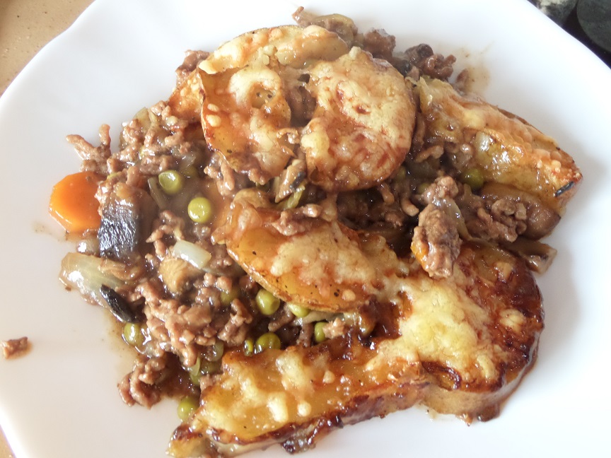 Madhouse Family Reviews Madhouse recipe Cheesy Mince Hotpot