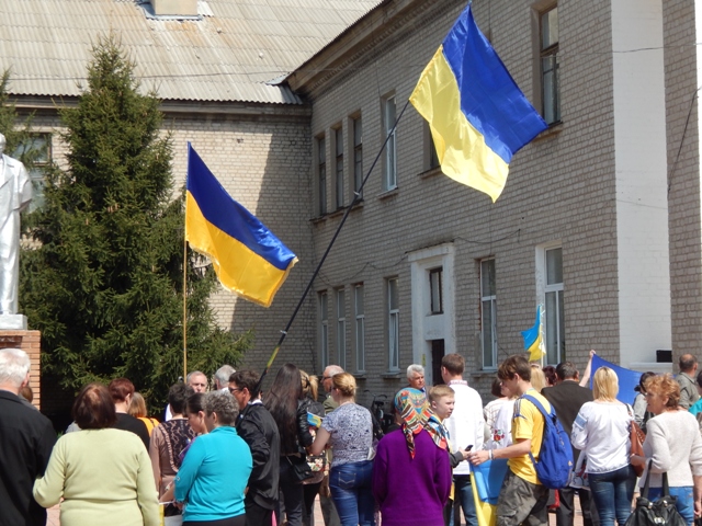 В Старобельске прошел марш за Единую Украину