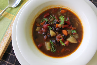 Black Bean and Roasted Red Pepper Soup