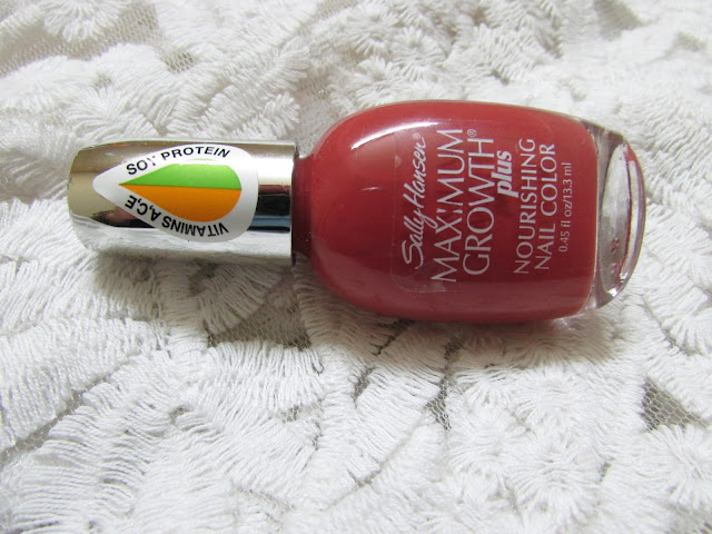Sally Hansen MAXIMUM Growth plus Nourishing Nail Color price review india, Indian beauty blog, nails, Sally Hansen india online, Marsala nails, Marsala fashion 2015, beauty , fashion,beauty and fashion,beauty blog, fashion blog , indian beauty blog,indian fashion blog, beauty and fashion blog, indian beauty and fashion blog, indian bloggers, indian beauty bloggers, indian fashion bloggers,indian bloggers online, top 10 indian bloggers, top indian bloggers,top 10 fashion bloggers, indian bloggers on blogspot,home remedies, how to