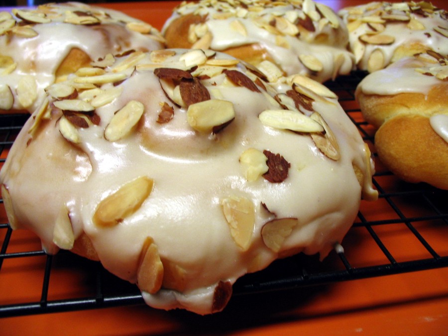 Coleen's Recipes BUTTERHORNS (Light as Air!!)