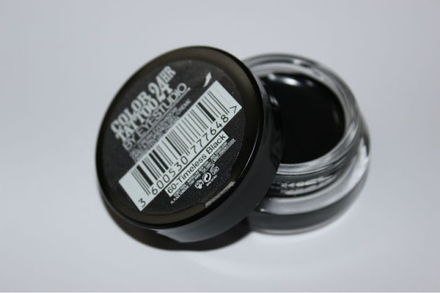 Maybelline Color Tattoo 24hr Eyeshadow in Timeless Black Photo