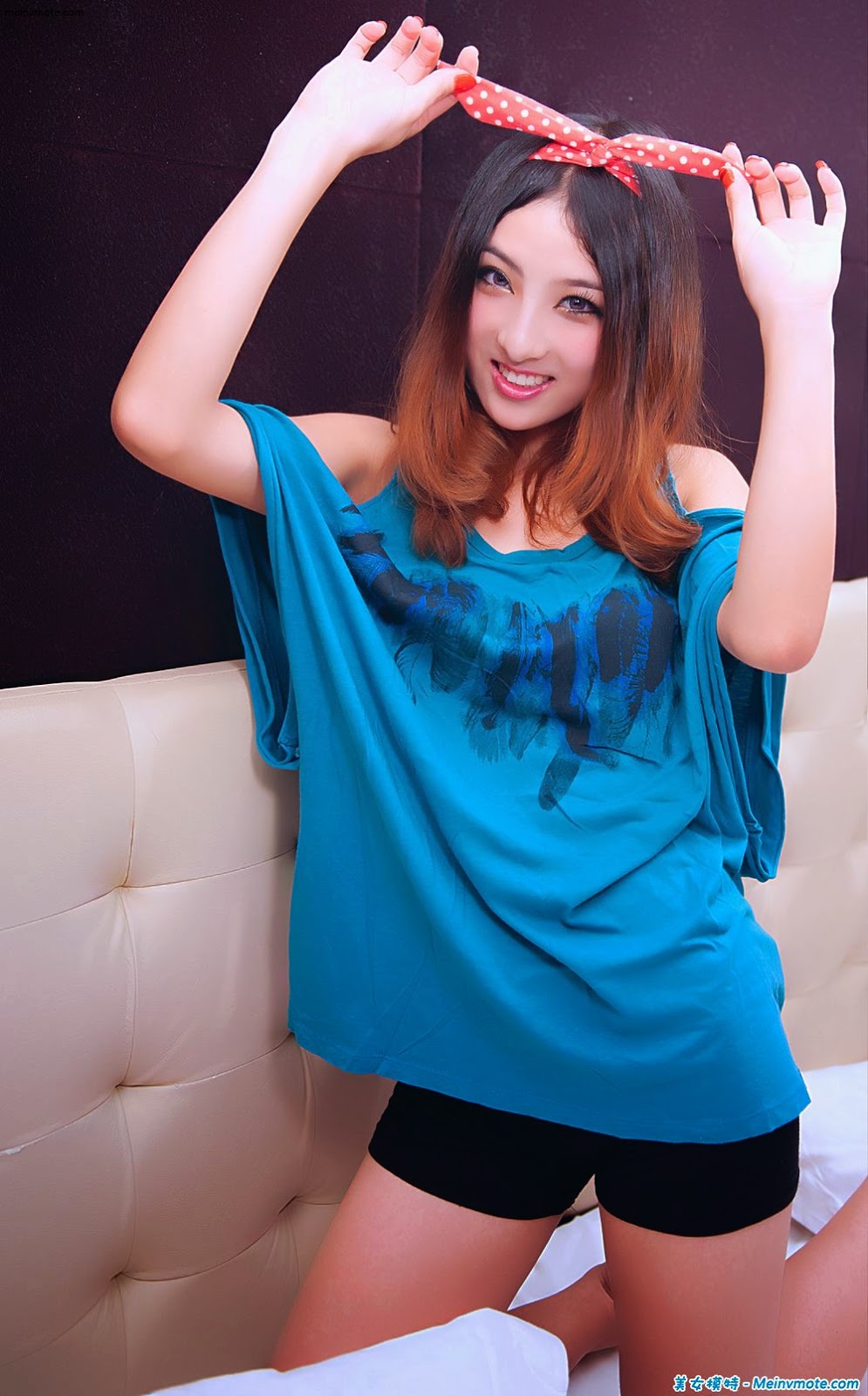 Cute female model pose full of fun - Sexy swimwear | Sexy swimsuits