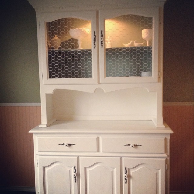 Life With the Tater Tots Craigslist Hutch Makeover