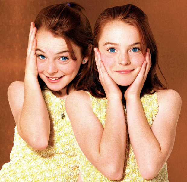 Cuando Lindsay Lohan le quedaba poco tiempo de virgen Lindsay Lohan en la película Juego de gemelas | Ximinia
