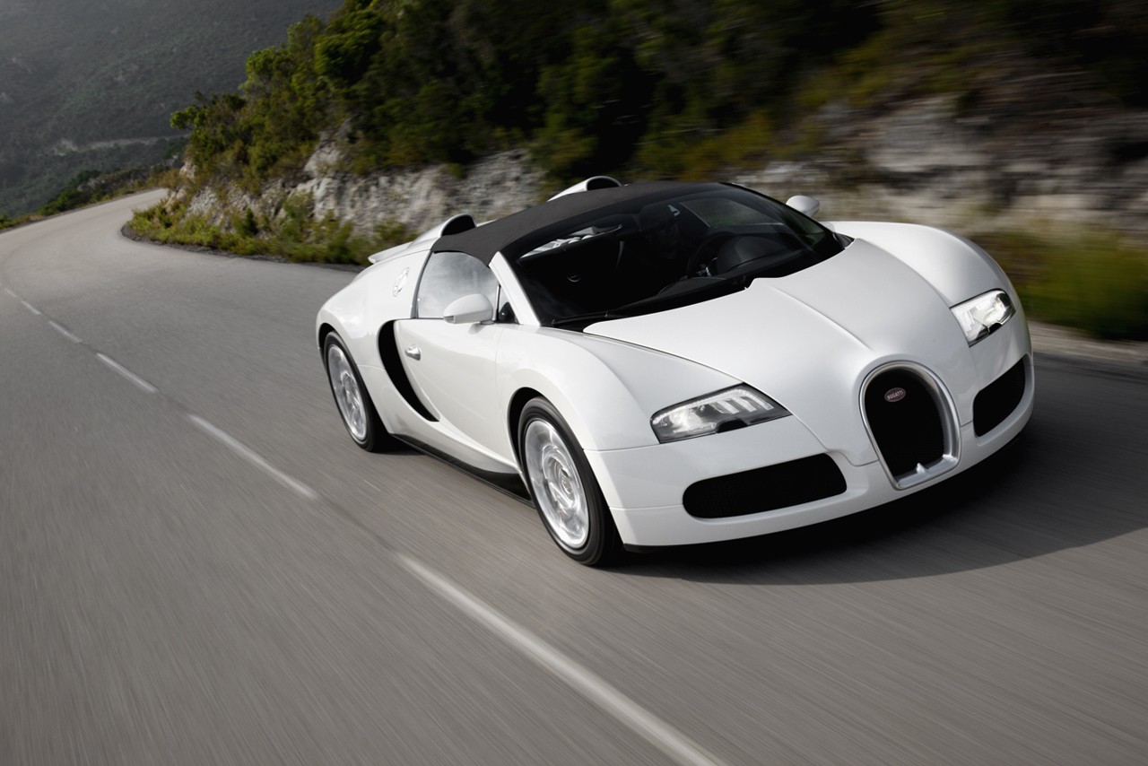 http://2.bp.blogspot.com/-zItLMeJ-pzM/TmBIbqbC2VI/AAAAAAAAAZo/1IdjTP_S--k/s1600/Bugatti_Veyron_16.4_Grand_Sport.jpg