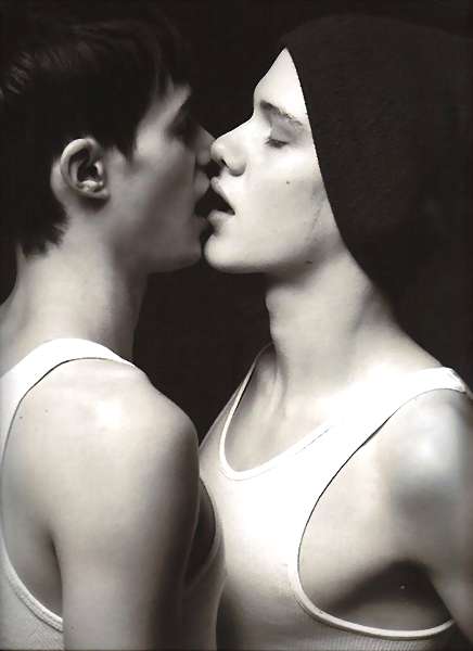image of hot males kissing