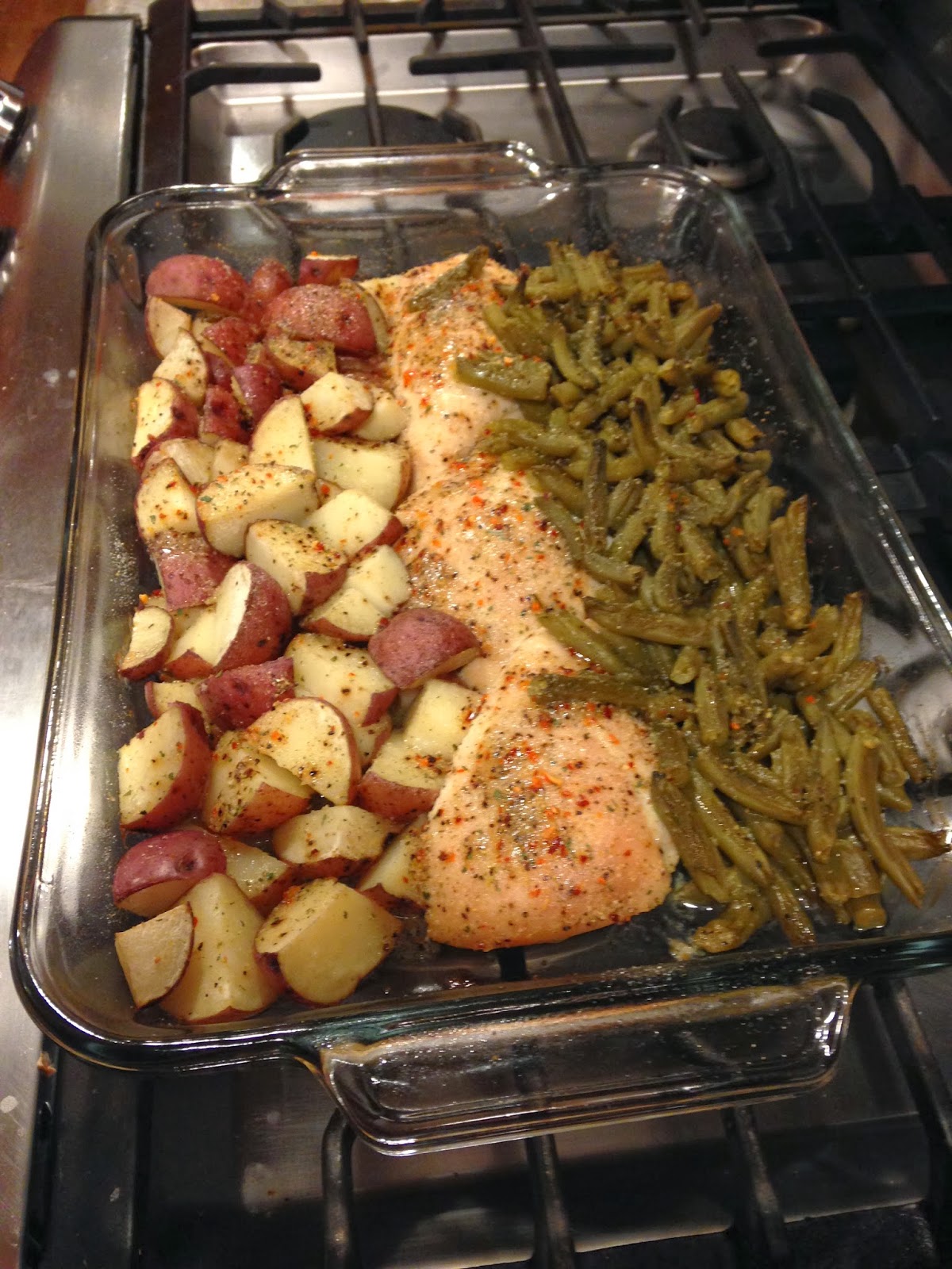Enjoy & have a nice meal !!! ITALIAN CHICKEN POTATO AND GREEN BEAN
