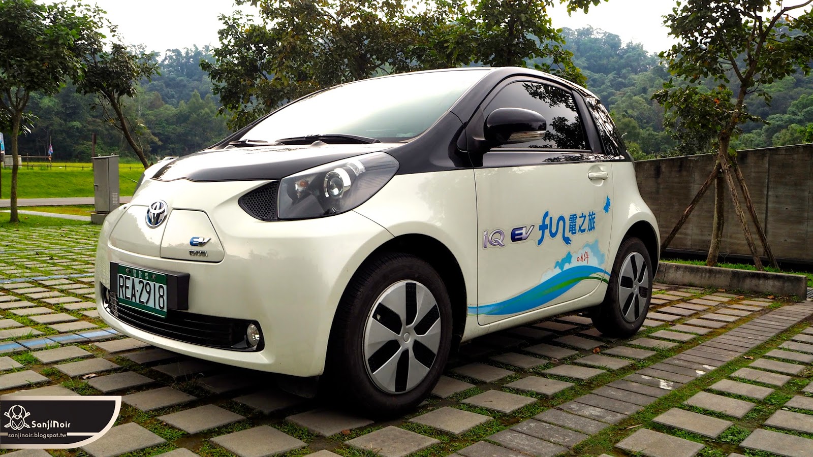 Toyota iQ EV在台灣！規格化電動車日月潭淺嘗體驗！