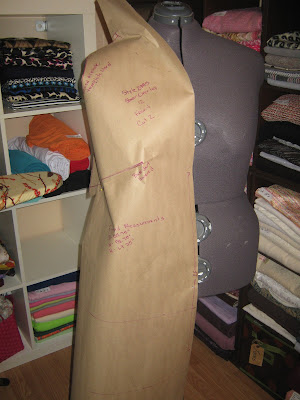 Style 2885 Sheer overlay dress pattern www.sewplus.blogspot.com