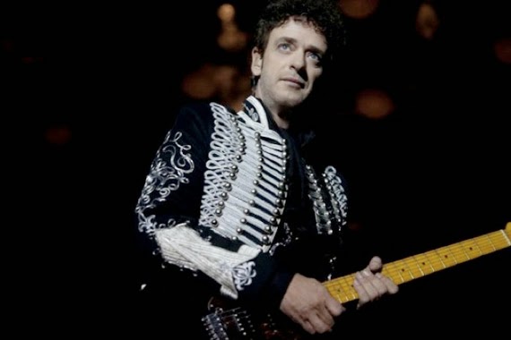 Soda Stereo - Me Vers Volver Recital Completo - YouTube