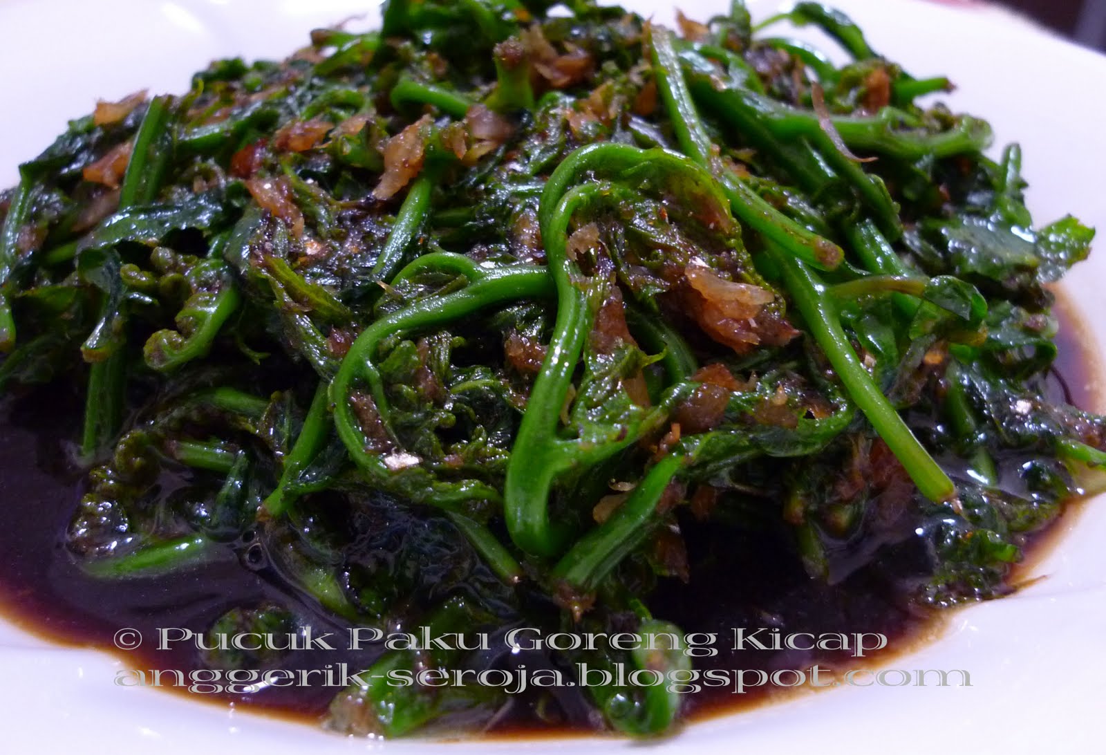Pucuk Paku Goreng Kicap