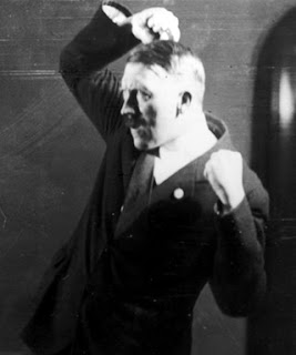 Foto prohibida Hitler foto-prohibida-hitler