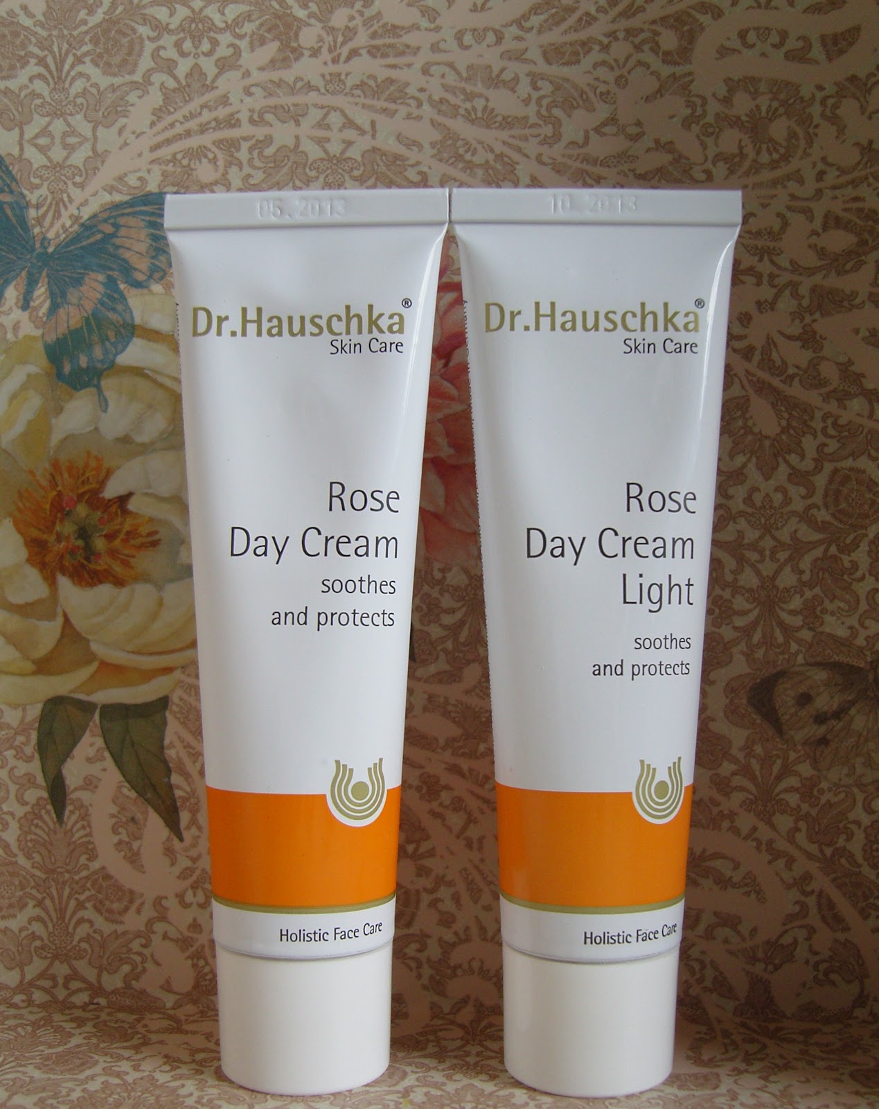 Sensitastic Dr. Hauschka Rose Day Cream (Regular and Light)