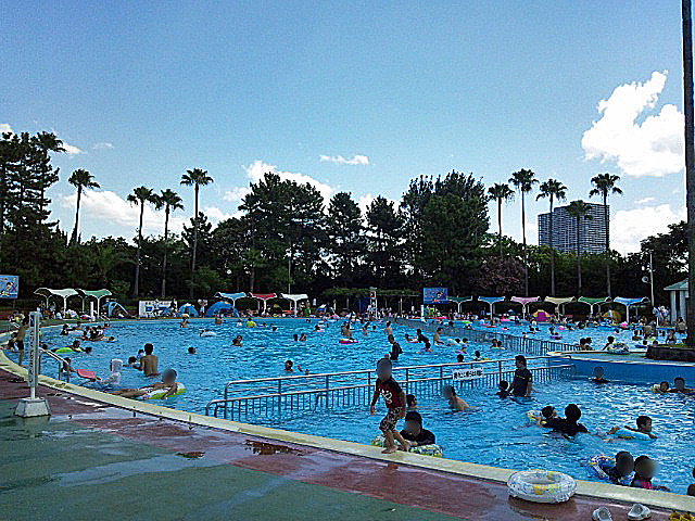 パパだっこ 久宝寺プール