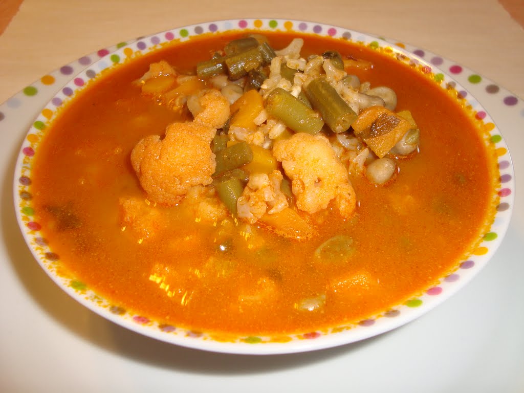  Sopa de verduras picante con arroz integral