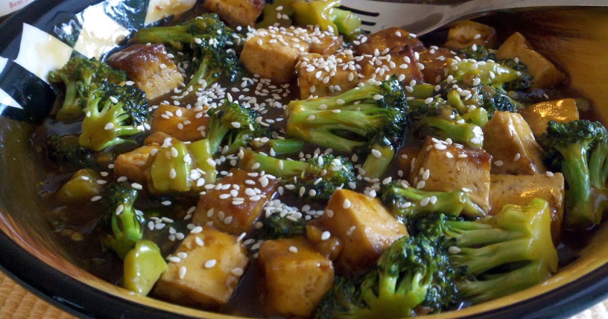 ExpendablePolo Broccoli and Tofu With Vegan Garlic Sauce
