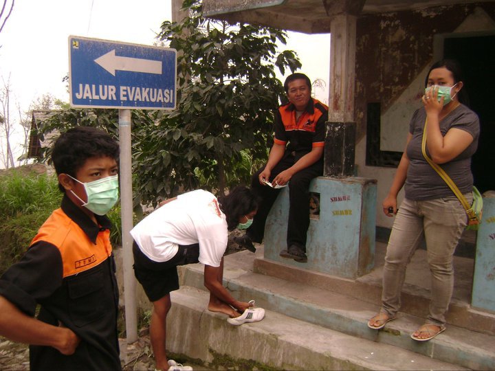 Relawan Merapi