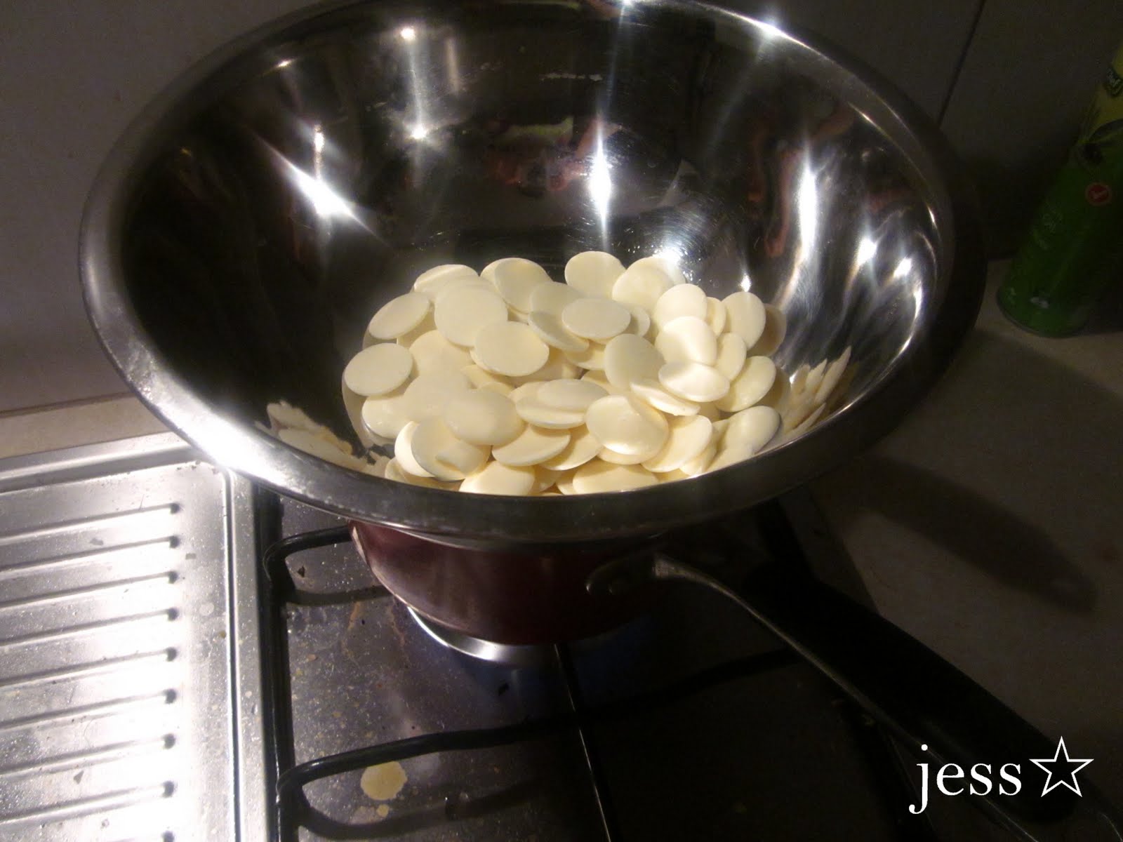 Multicultural Melbourne White Chocolate & Coconut Ice Cream