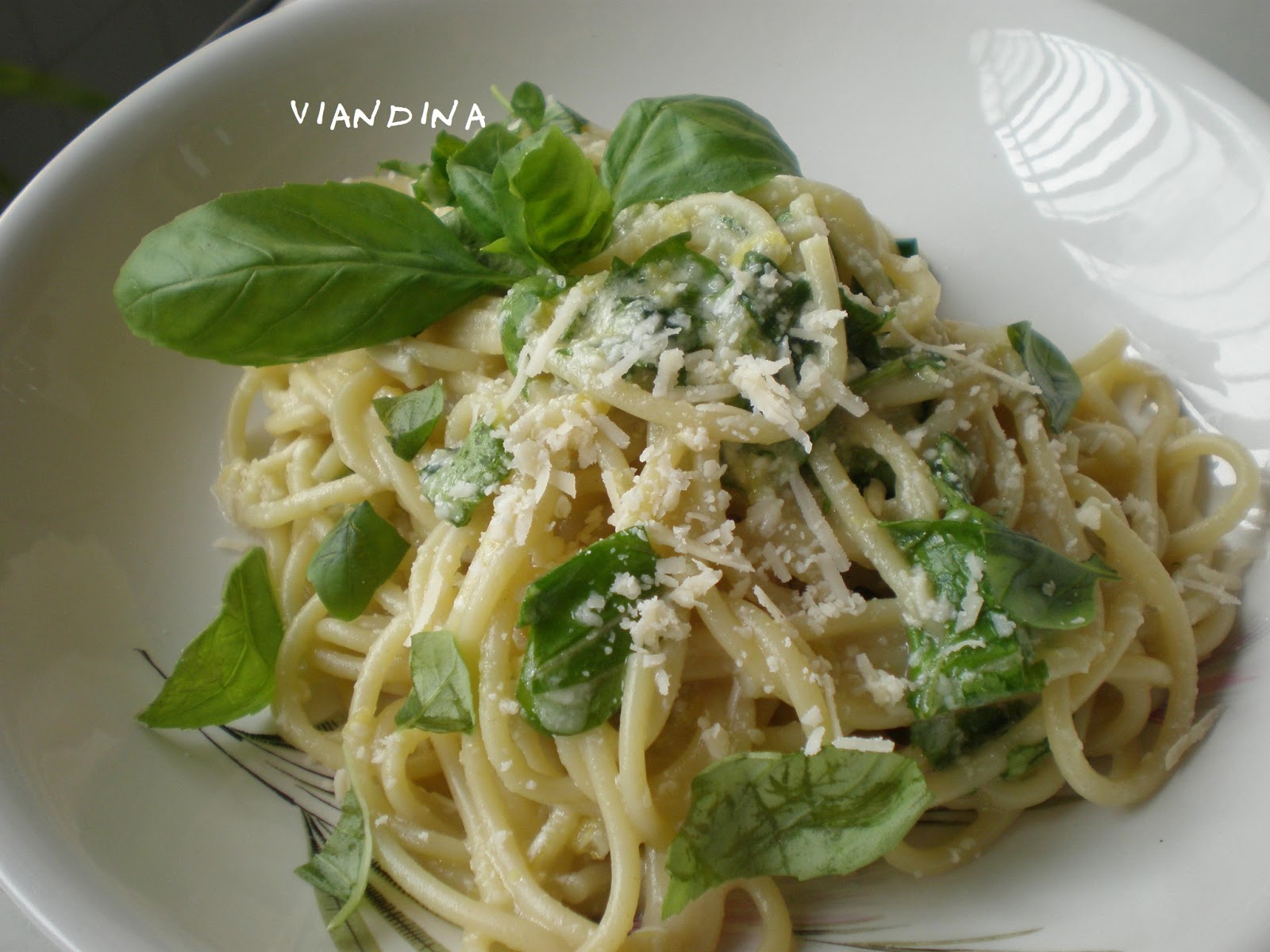 Pasta al limón de Jamie Viandina