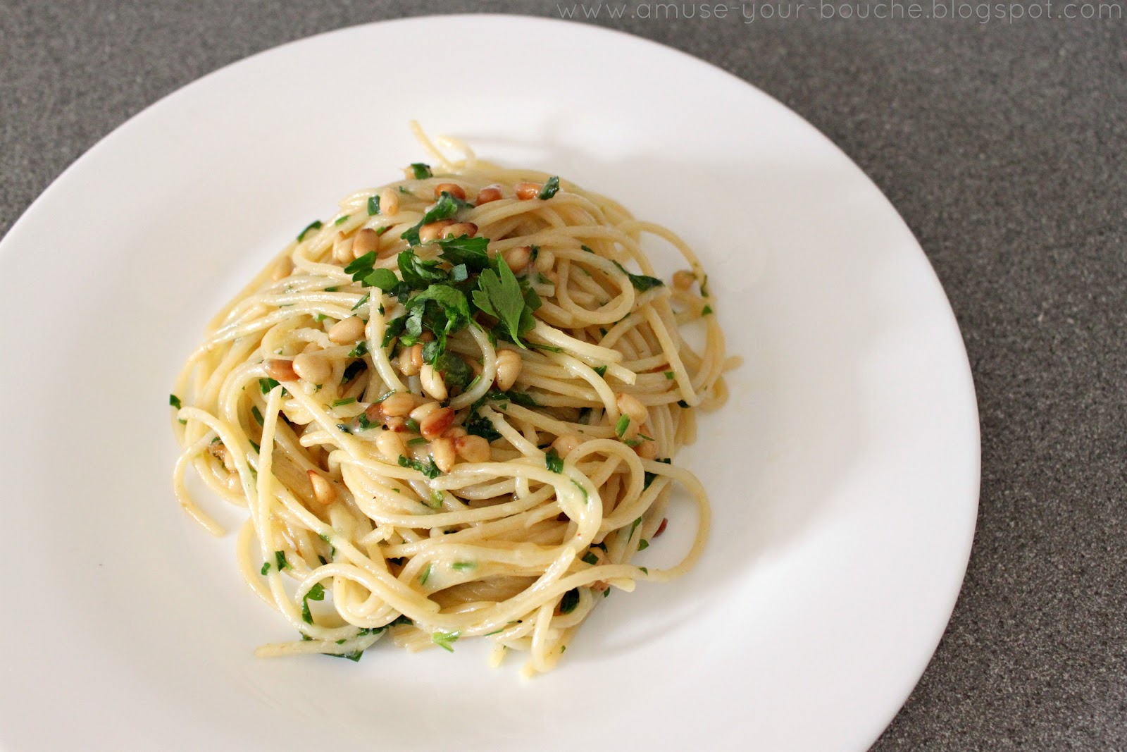 Roasted garlic spaghetti with parsley and pine nuts Amuse Your Bouche