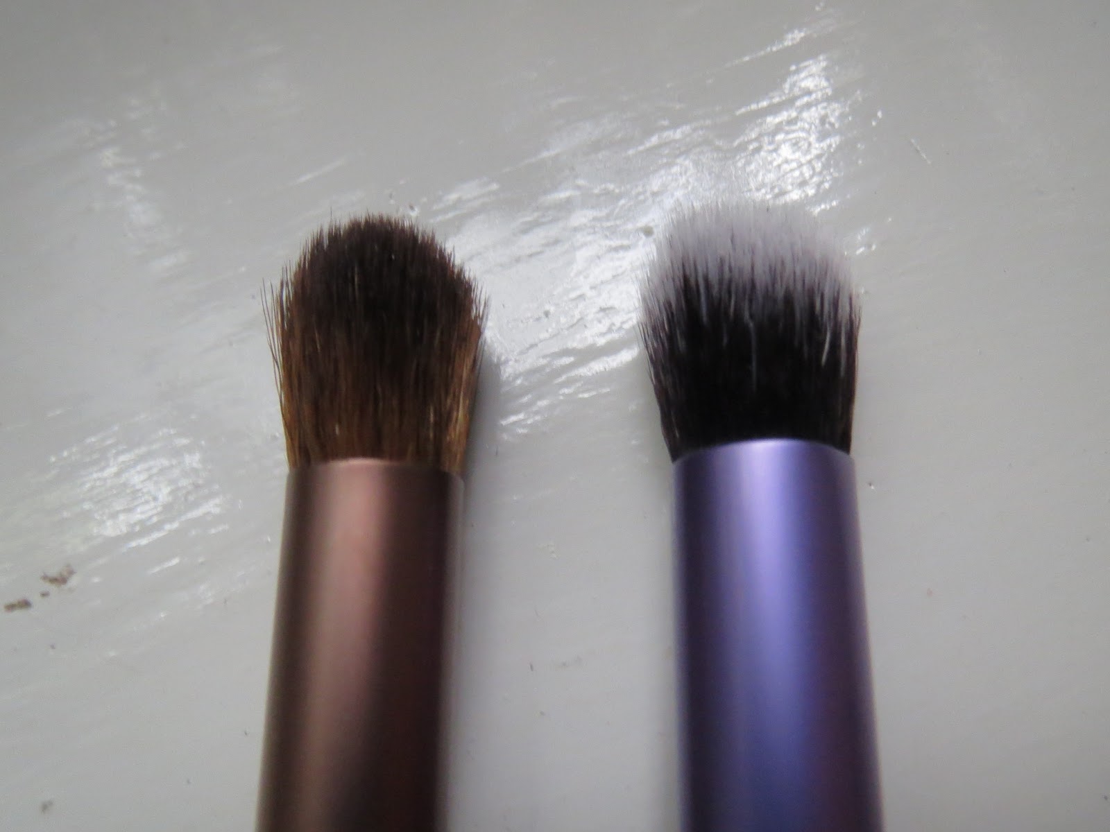 KathleensBeautyBlog EcoTools Face and Body Sculpting Brush & Airbrush
