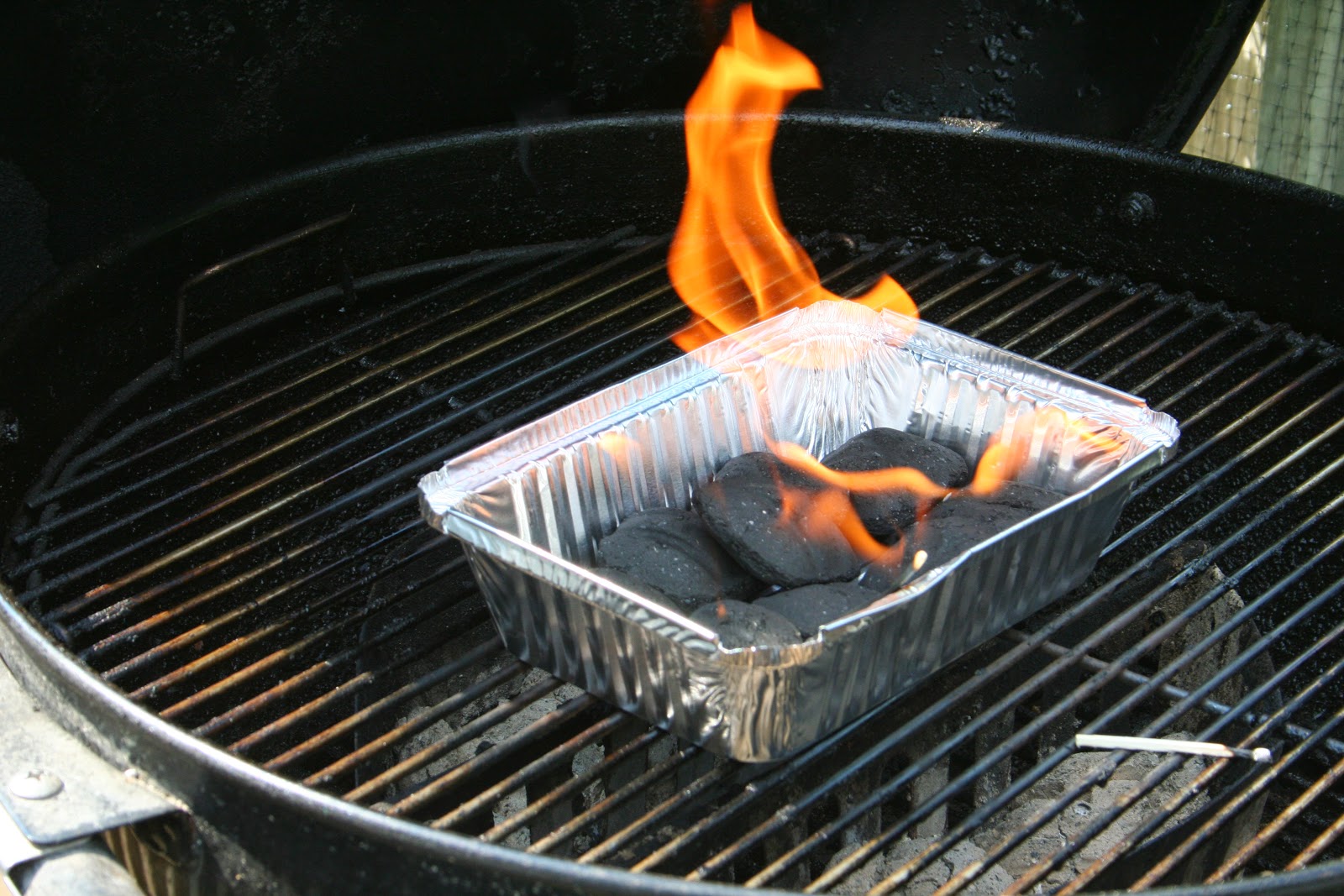 Whispers From Elizabeth Cooking without Electricity Cardboard Box Oven