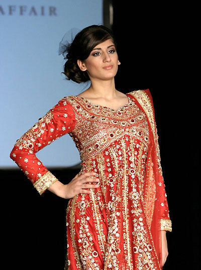 Photos Beautiful Girls at the ramp of th Annual Kismet Wedding Show hot images Photos Beautiful Girls at the ramp of th Annual Kismet Wedding Show hot images