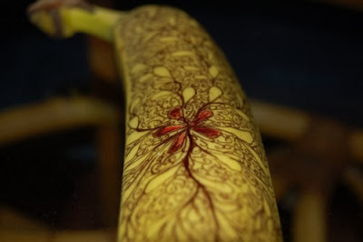 Banana Tattoo, Banana Art, Banana Funny Pic, Banana Photos funny, Tattoo in Banana, Banana Arting, Banana special photo, create Art in banana