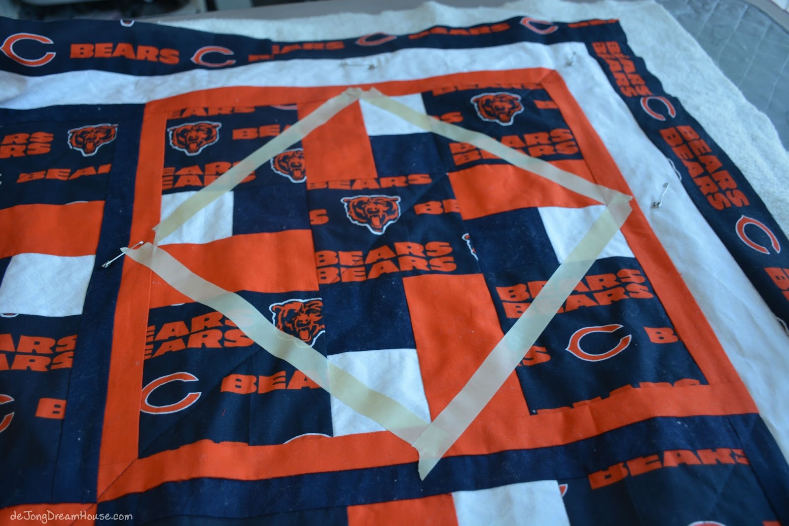 de Jong Dream House Quilt 18 Da Bears Quilt