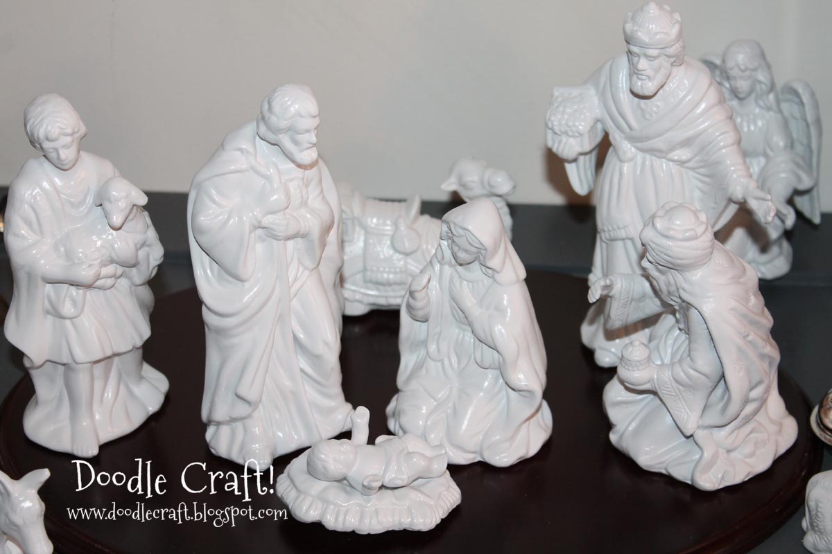 Doodlecraft Porcelain White Nativity Set