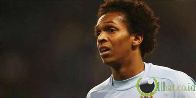 Jo (Manchester City ke Internacional) Jo (Manchester City ke Internacional)