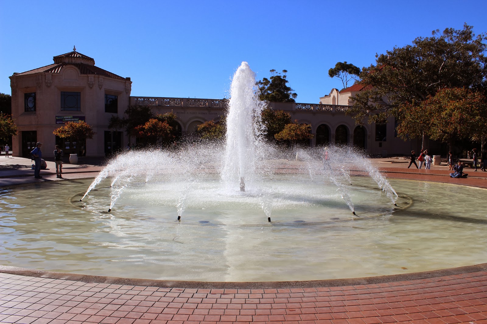 Science Center & The Prado at Balboa Park Phil's America Exchange Year