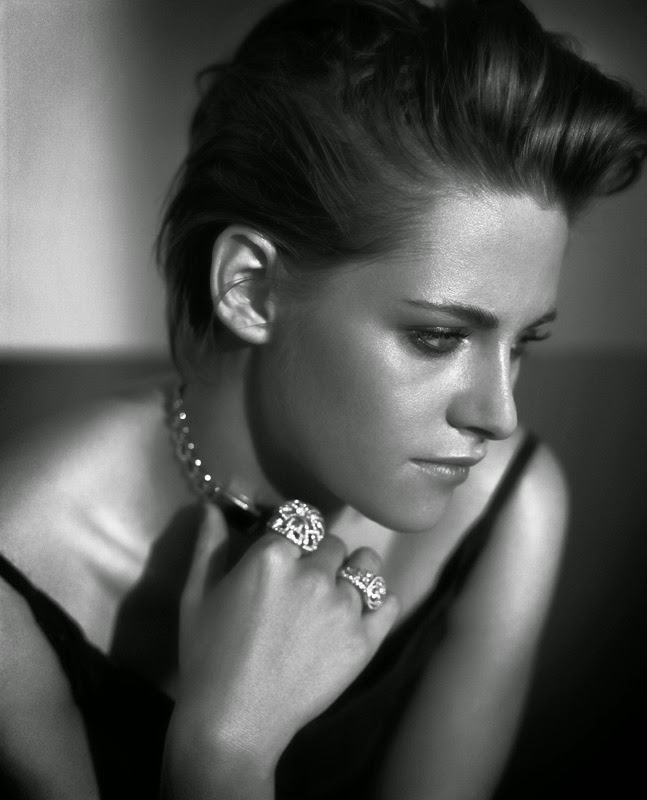 Beyond-Twilight: New Kristen Stewart Outtake for Madame Figaro