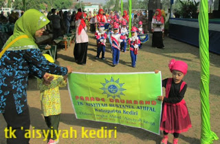 Milad 'AISYIYAH ke 98 Kabupaten Kediri, Parade Drum Band TK 'Aisyiyah Bustanul Athfal Kabupaten Kediri