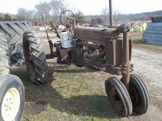 John Deere B tractor parts