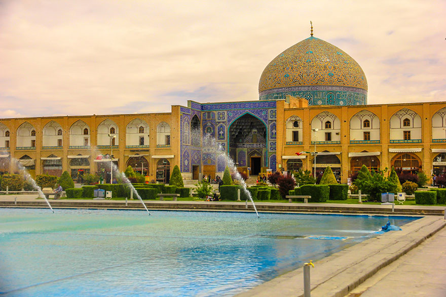Esfahan, Iran - I Quit My Studies At The Age Of 18 And Traveled To 97 Countries Since Then Esfahan, Iran - I Quit My Studies At The Age Of 18 And Traveled To 97 Countries Since Then