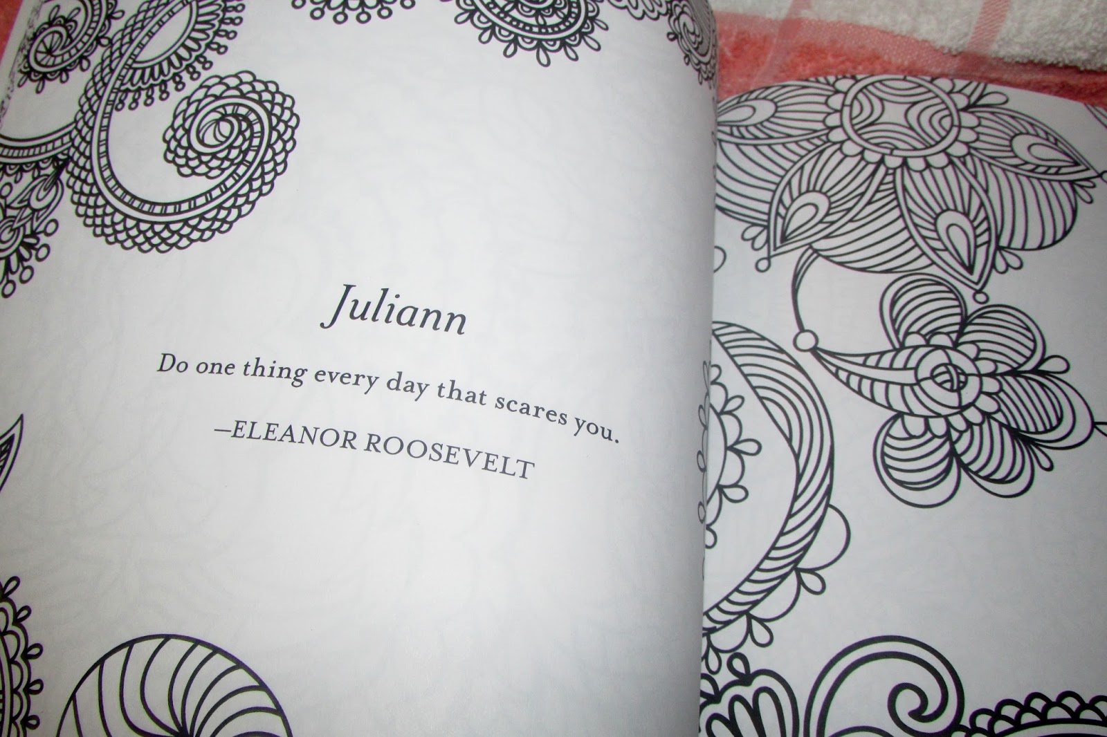 2020 的 Yueyue 收藏于 Graphic Design Pattern 主题