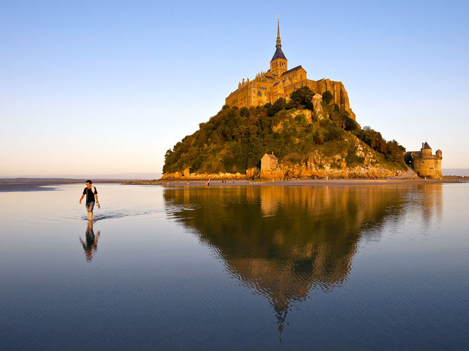 The Global Beauty Beautiful Mount SaintMichel in Normandy, France