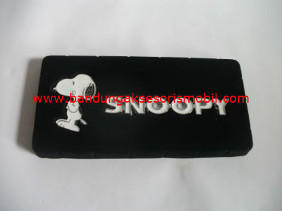Logo Exclusive Besi Snoopy Logo Exclusive Besi Snoopy