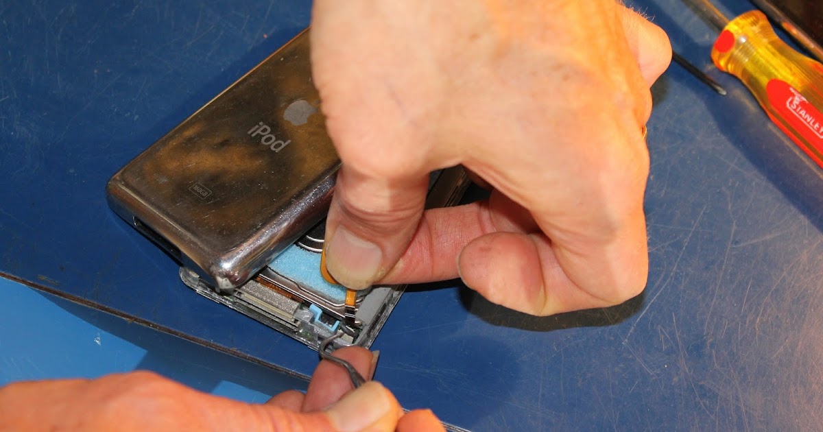 The Original Mechanic How to replace the battery in a 160GB IPOD